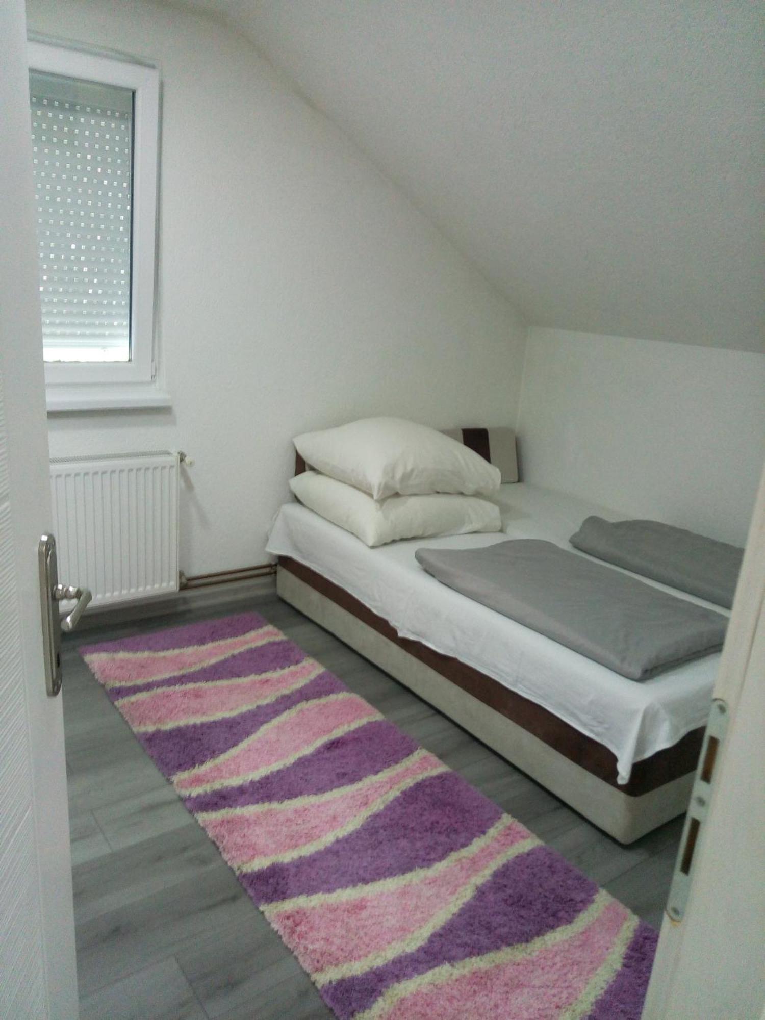 Apartman All Seasons Hotonj Phòng bức ảnh